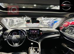 تۆیۆتا کامری